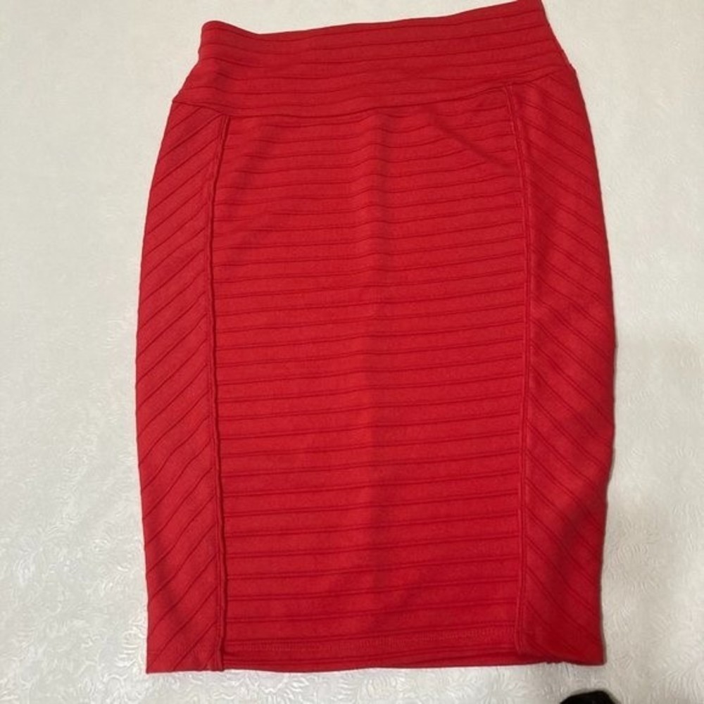 Pink Ribbed Pencil Skirt Size Small Bisou Bisou